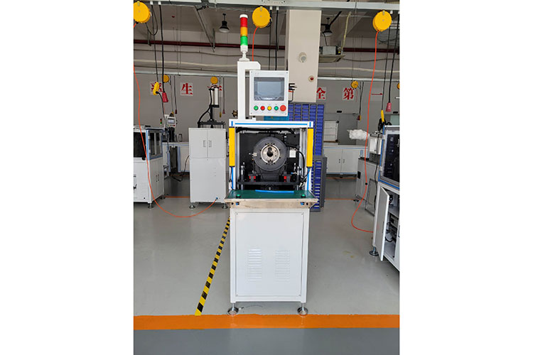 Brushless Stator Slot Lining Machine na may Single Machine